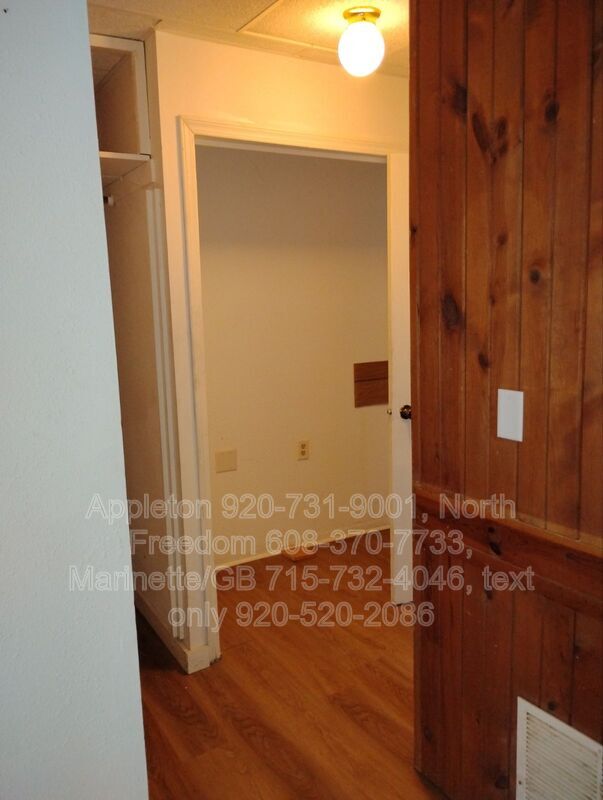 Building Photo - S7559 US-12