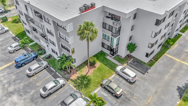 Building Photo - 11755 SW 18th St