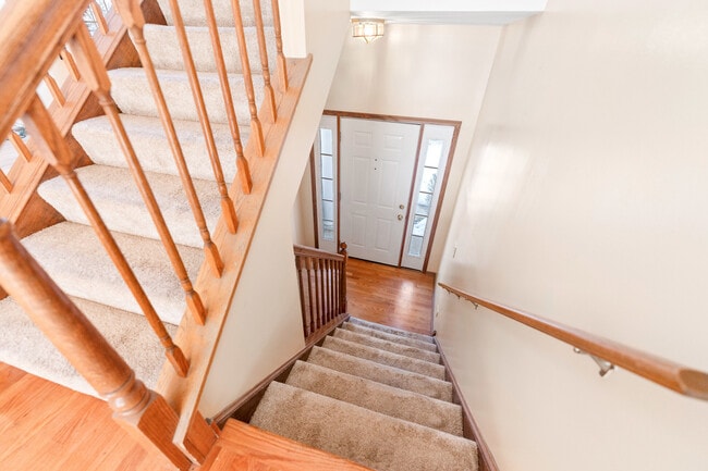 Building Photo - 511 Pheasant Trail