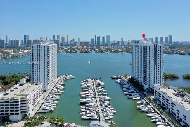 Building Photo - 17111 Biscayne Blvd