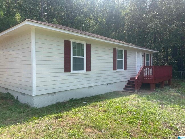 Primary Photo - 288 Smith Ln