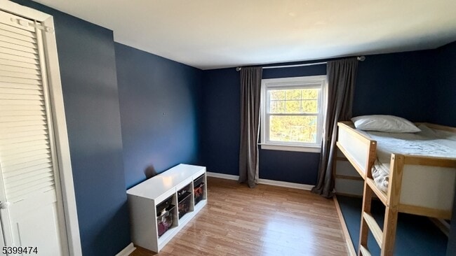 Building Photo - 19 Hazlett St