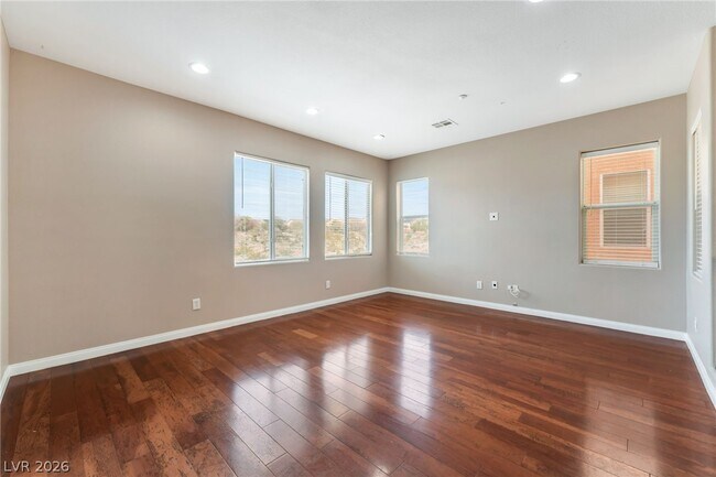 Building Photo - 6635 Weeping Pine St