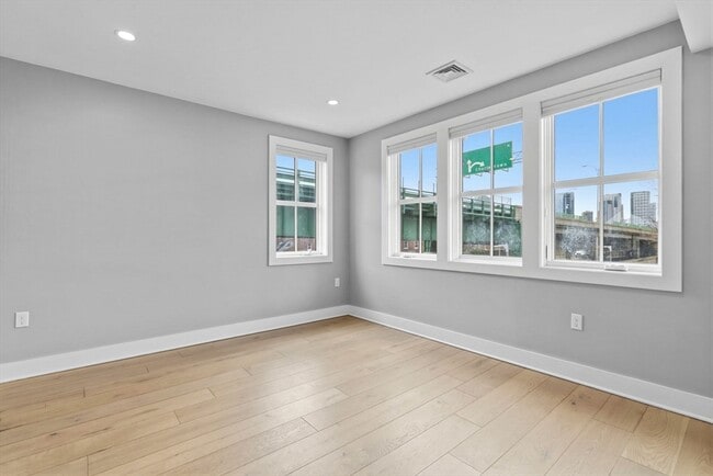 Building Photo - 78 Tremont St