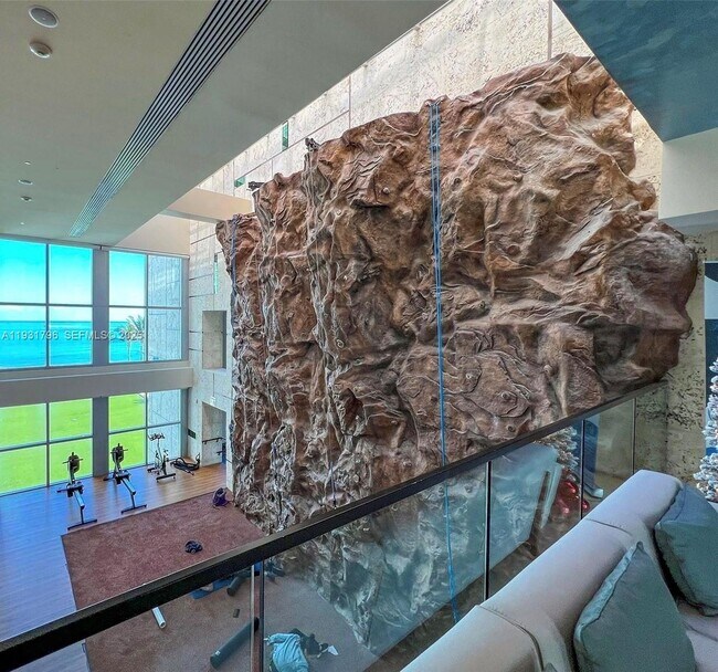 Building Photo - 6799 Collins Ave