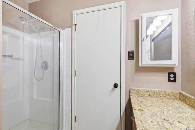 Building Photo - 15119 Cog Hill