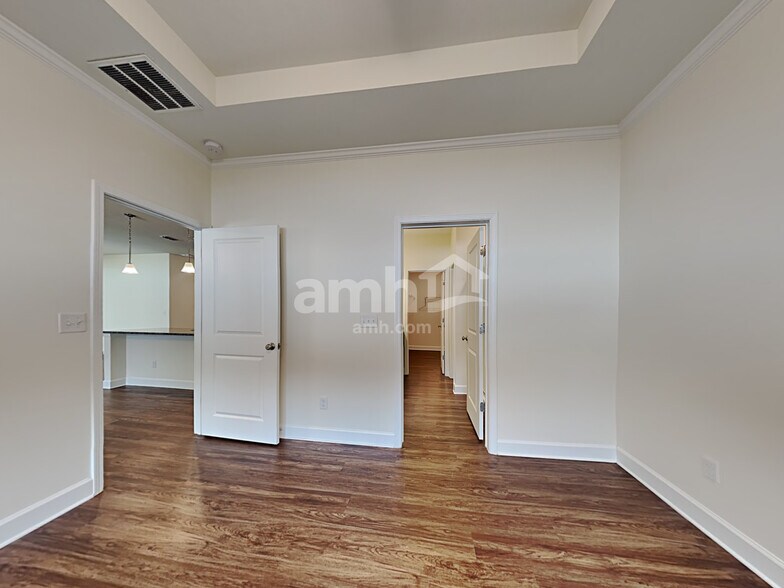 Building Photo - 105 Moultrie Crossing Ln
