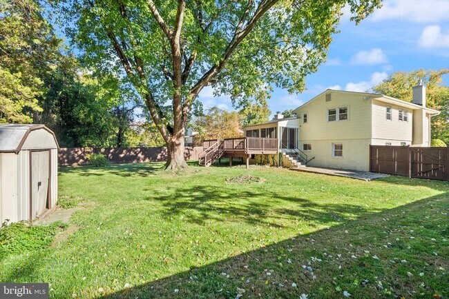 Building Photo - 1726 Baldwin Dr