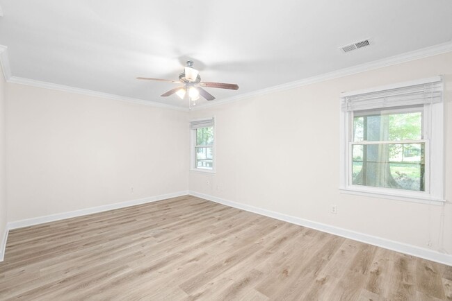 Building Photo - (Coming Soon) Beautiful Ranch Home in South Charlotte