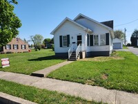 Building Photo - 137 Maple Ave