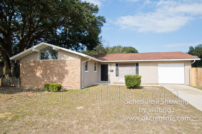 Building Photo - 1100 Belair Rd