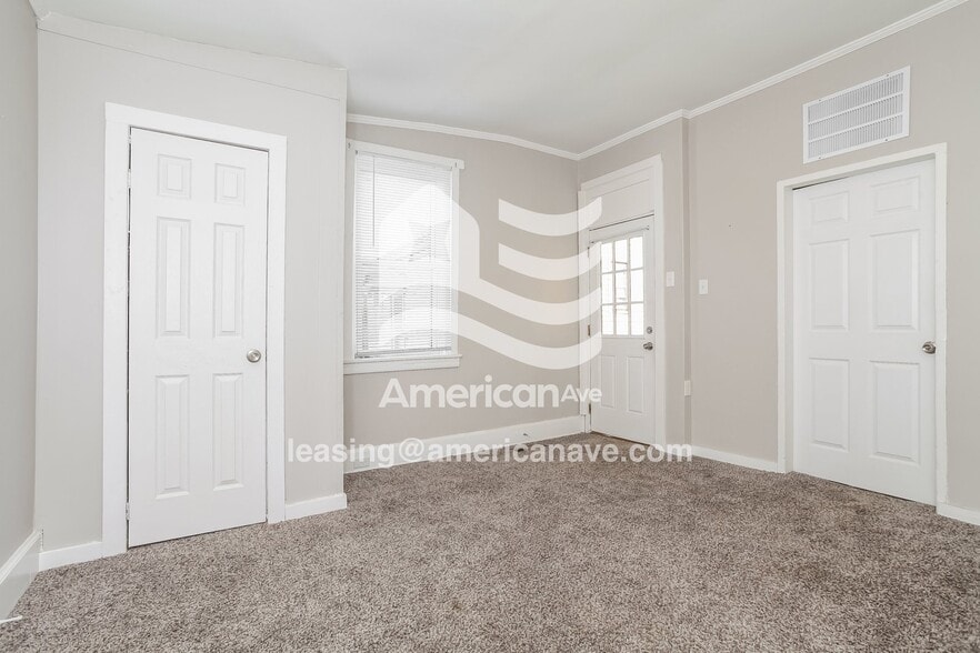 Building Photo - 509 Hodge St