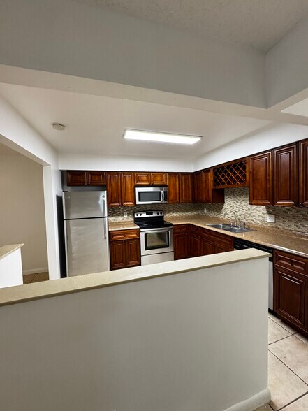 Building Photo - 5959 Caribbean Blvd