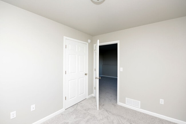 Building Photo - 3685 56th St S