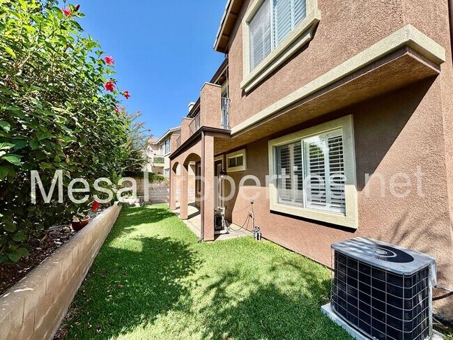 Building Photo - 5912 Pine Valley Dr