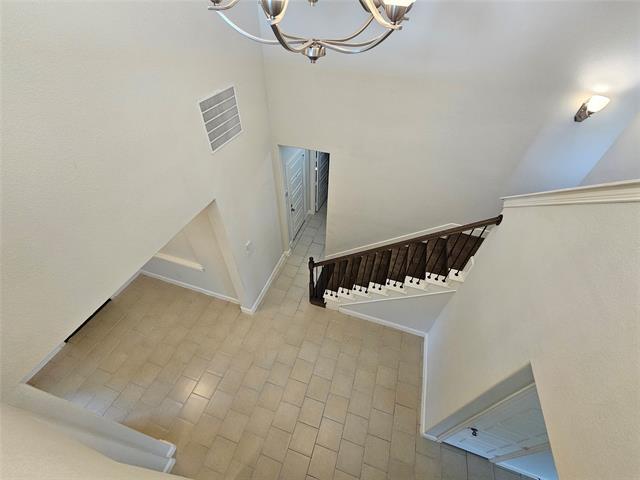 Building Photo - 210 Lariat Trail