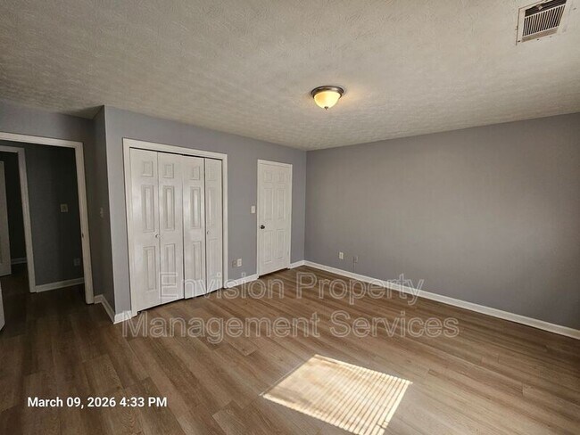 Building Photo - 2638 Fieldstone View Ln SE