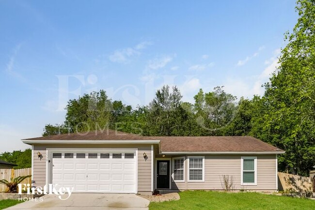 Primary Photo - 1598 Twin Oak Dr W