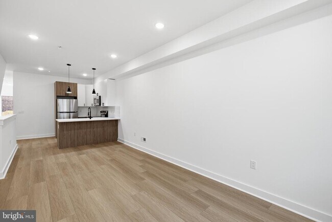 Building Photo - 2503 N 12th St
