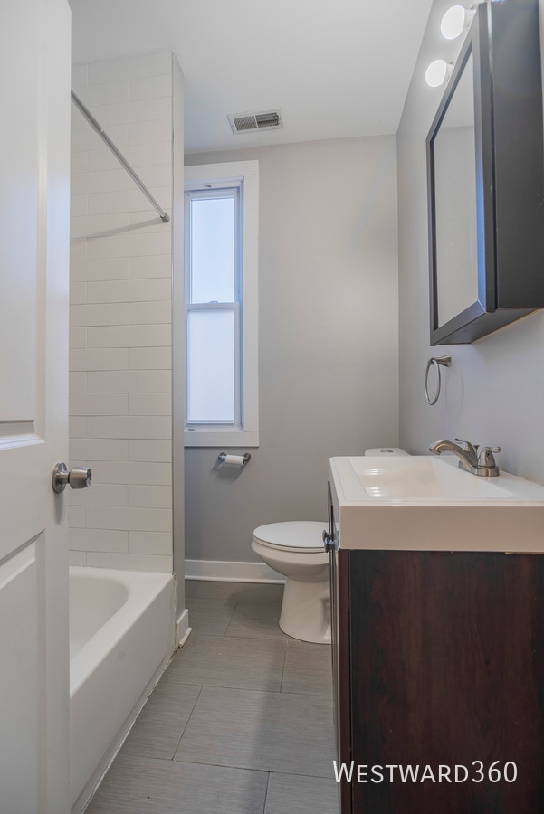 Building Photo - 3756 W George-2R