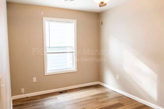 Building Photo - 4107 Mountain Trek Way