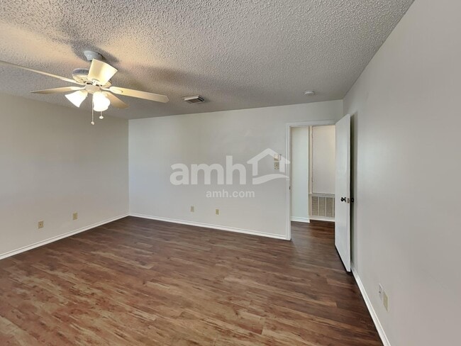 Building Photo - 5407 Colton Creek