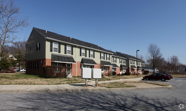 Primary Photo - Alden-Berkley Townhomes