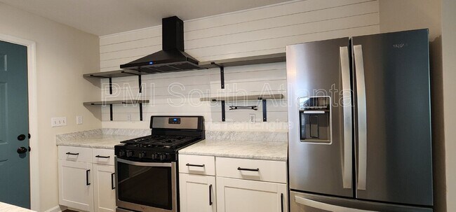 Building Photo - 95 Thirkield Ave SE