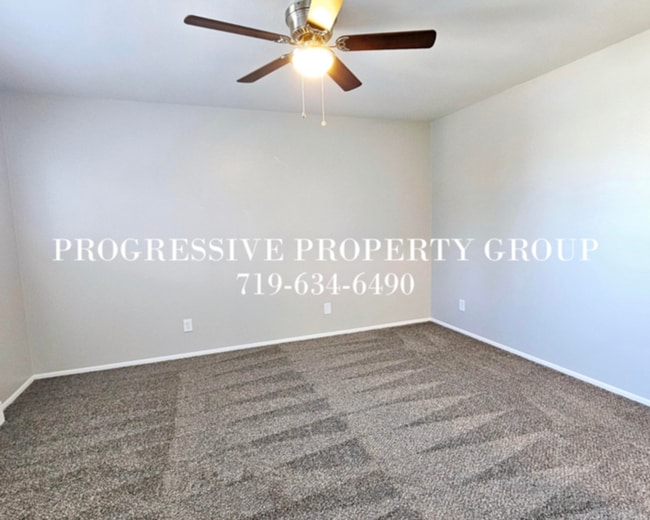 Building Photo - Beautifully Renovated 1-Bed, 1-Bath Apartm...