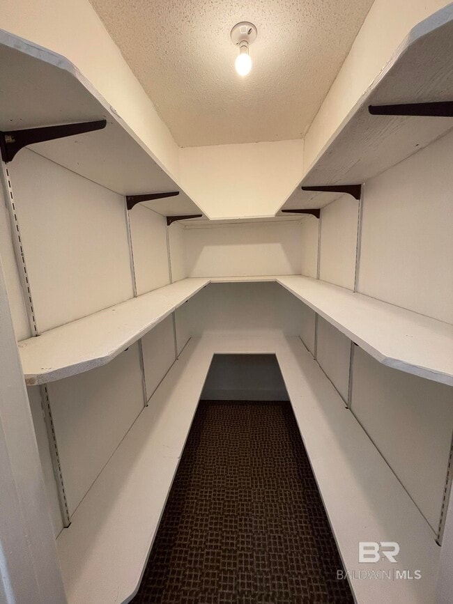 Building Photo - 6621 Purvis Rd