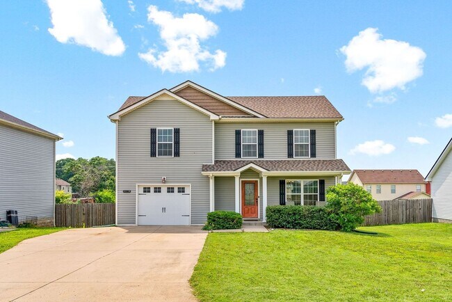 Building Photo - Spacious 4-Bedroom Home with Modern Upgrad...