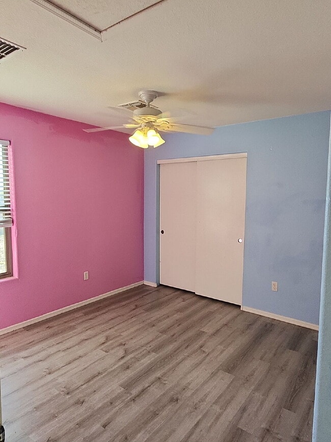 Building Photo - "Charming 3-Bedroom Oasis in Sahuarita - Spacious Living Awaits!"