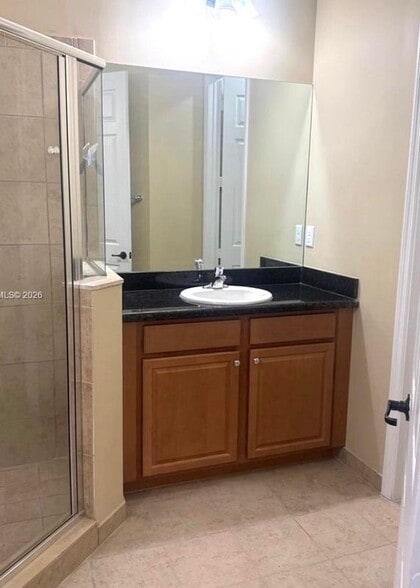 Building Photo - 9044 SW 39th St