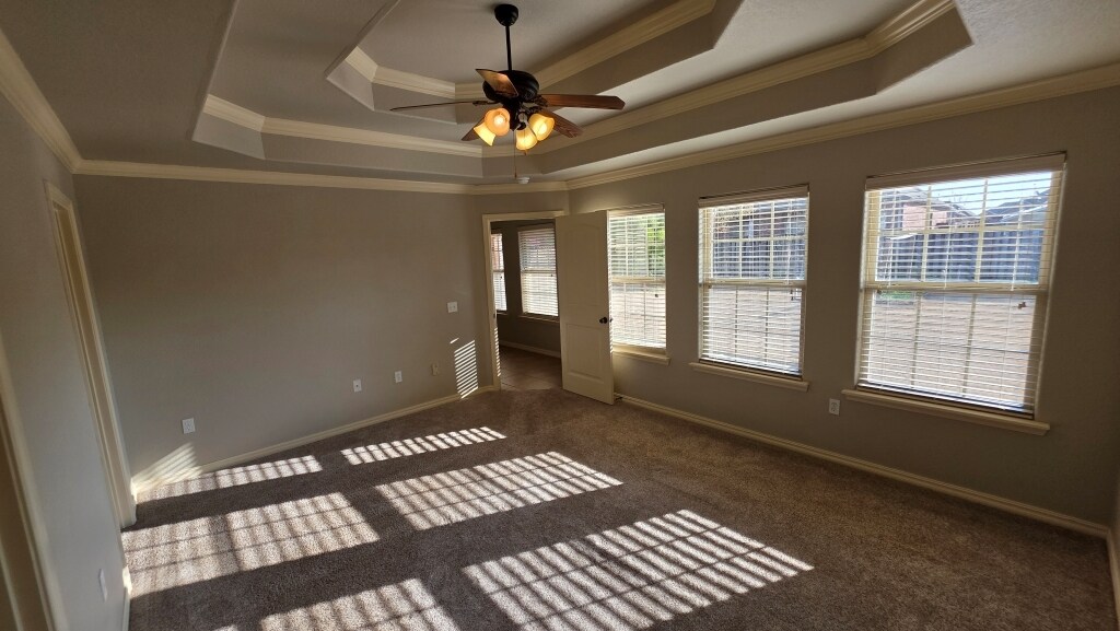 Building Photo - 3105 SW Pine Valley Rd