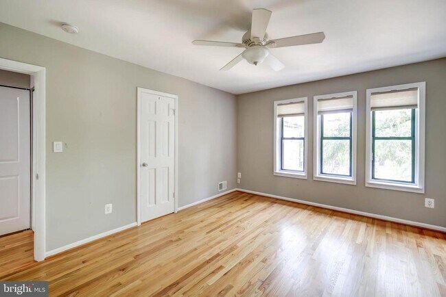 Building Photo - 1325 13th St NW