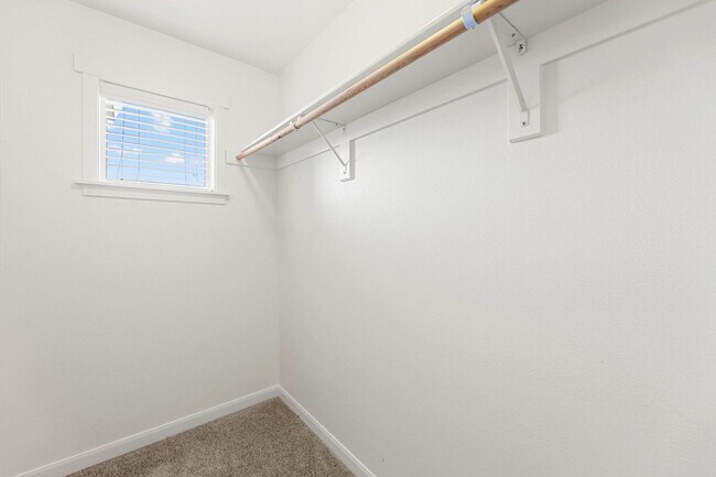 Building Photo - 3310 N 3rd Cir