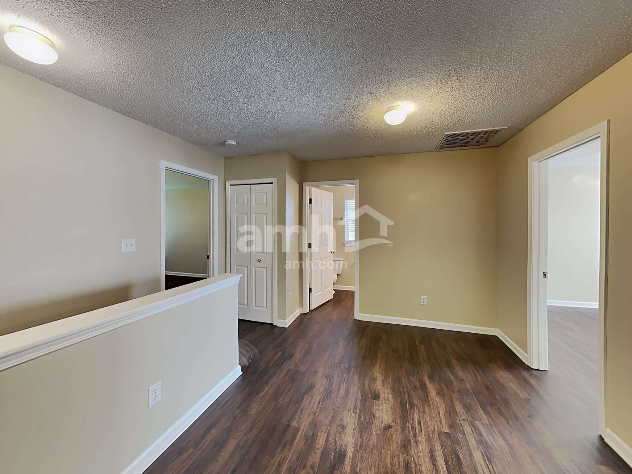 Building Photo - 1079 Chapel Creek Rd