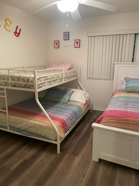 Building Photo - 1010 Tourmaline Dr