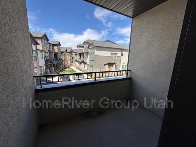 Building Photo - 276 E Sandy Sage Way