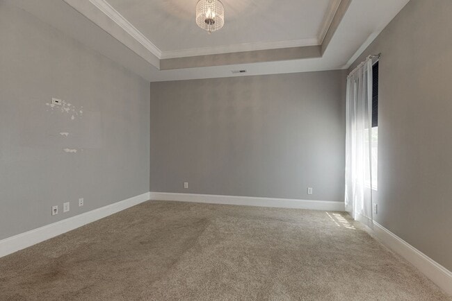 Building Photo - **Stunning 3BE/2.5BA home in a stellar nei...