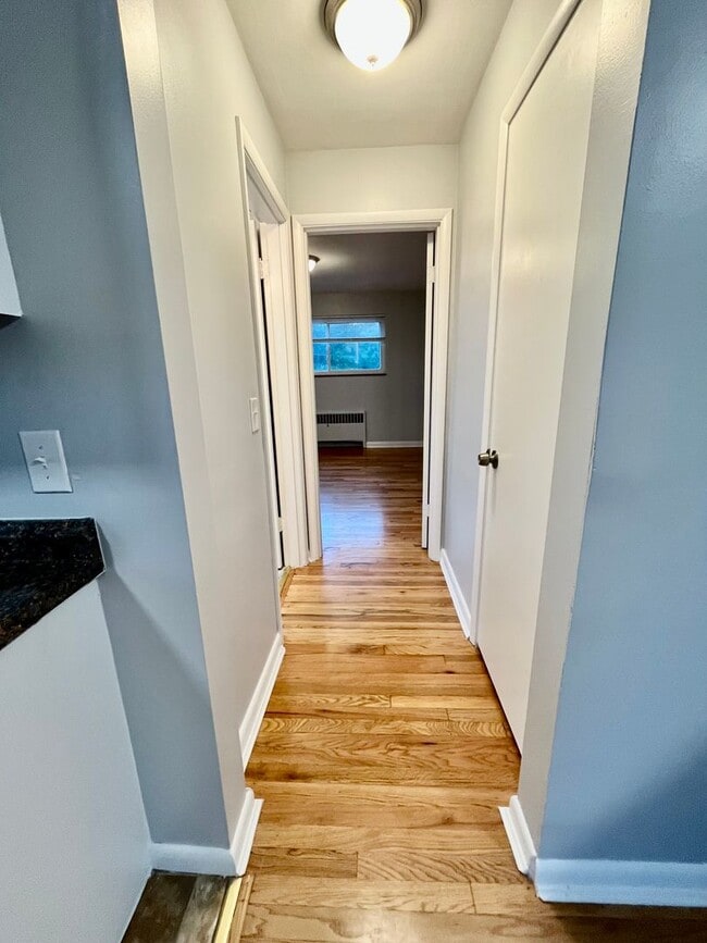 Building Photo - 2739 Lafeuille Ave