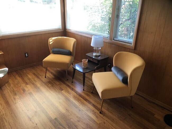 Building Photo - Mid-Century Modern In Garden Home