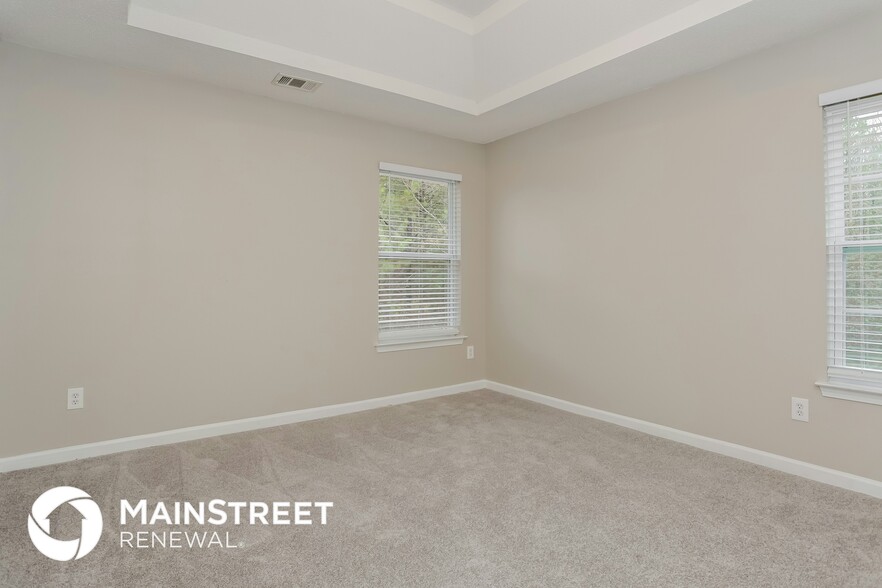 Building Photo - 2043 Reflective Waters Rd