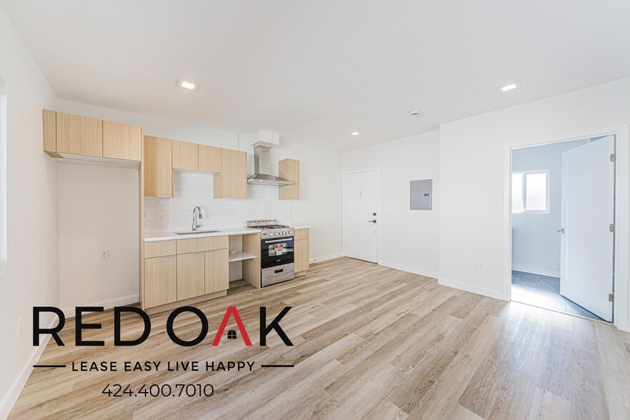 Building Photo - 6626 Darby Ave