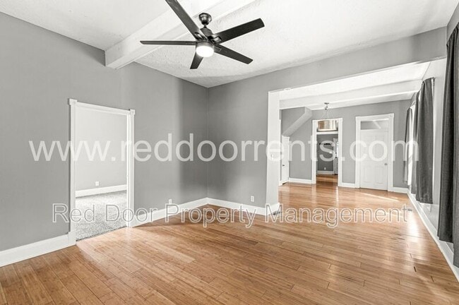 Building Photo - 2037 Bellefontaine St