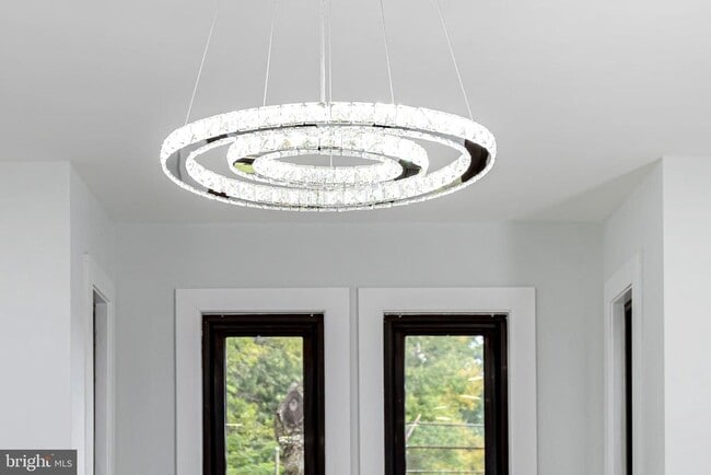 Building Photo - 3547 Finlaw Ave