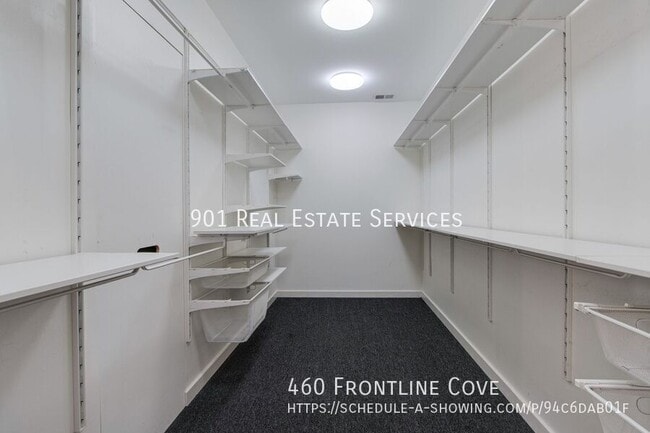 Building Photo - 460 Frontline Cove