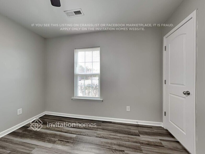 Building Photo - 107 Sampson Ct