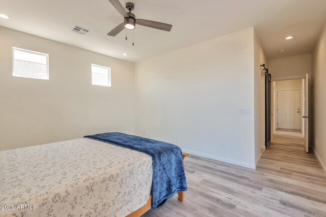 Building Photo - 1278 W Calle Tuberia