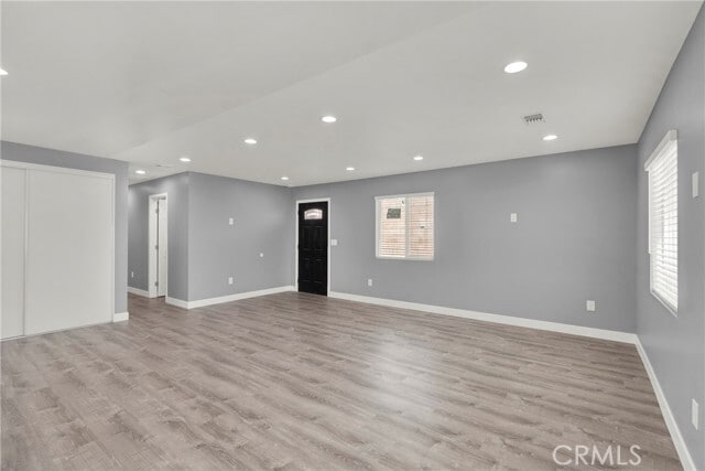 Building Photo - 5646 Deodar St